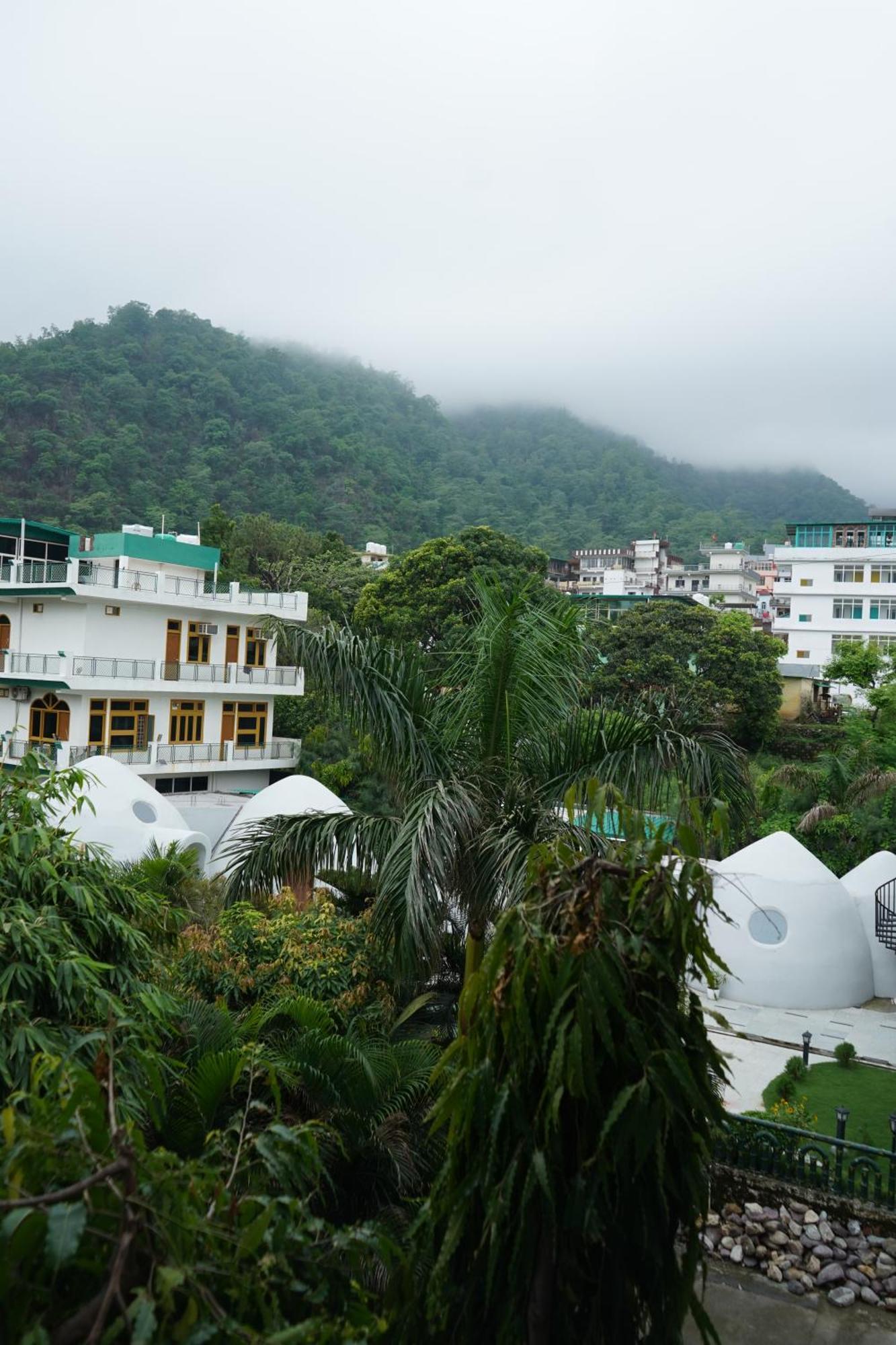 Hotel Namami Tapovan Rishīkesh Esterno foto