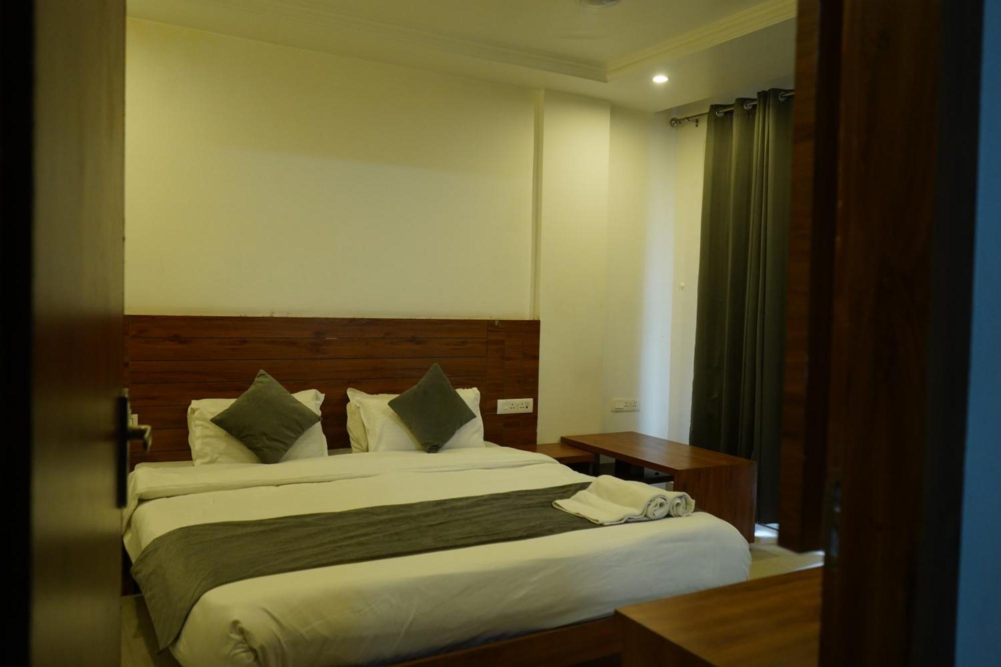 Hotel Namami Tapovan Rishīkesh Esterno foto