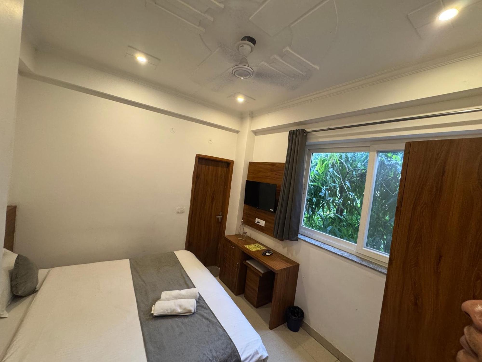 Hotel Namami Tapovan Rishīkesh Esterno foto